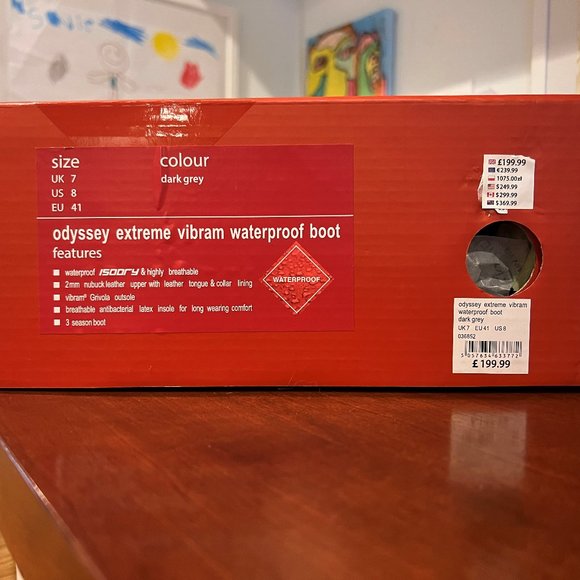 NEW with Tags!! Extreme Odyssey Mens Waterproof Vibram Boots - Size 8 MENS - Picture 3 of 4